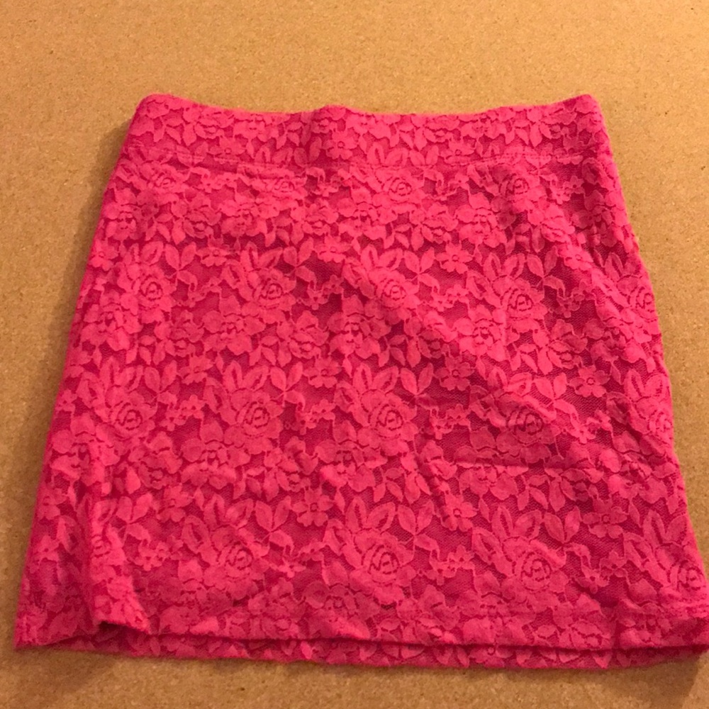 Pink short skirt